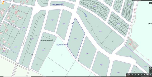 Terreno en Venta en ALONDRA (DE LA) en Serracines