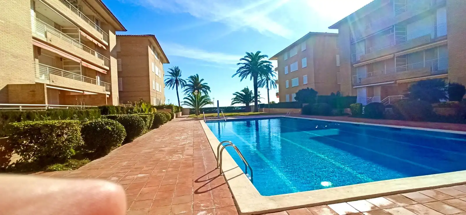 Swimming pool of Flat for sale in El Vendrell  with Air Conditioner, Heating and Terrace