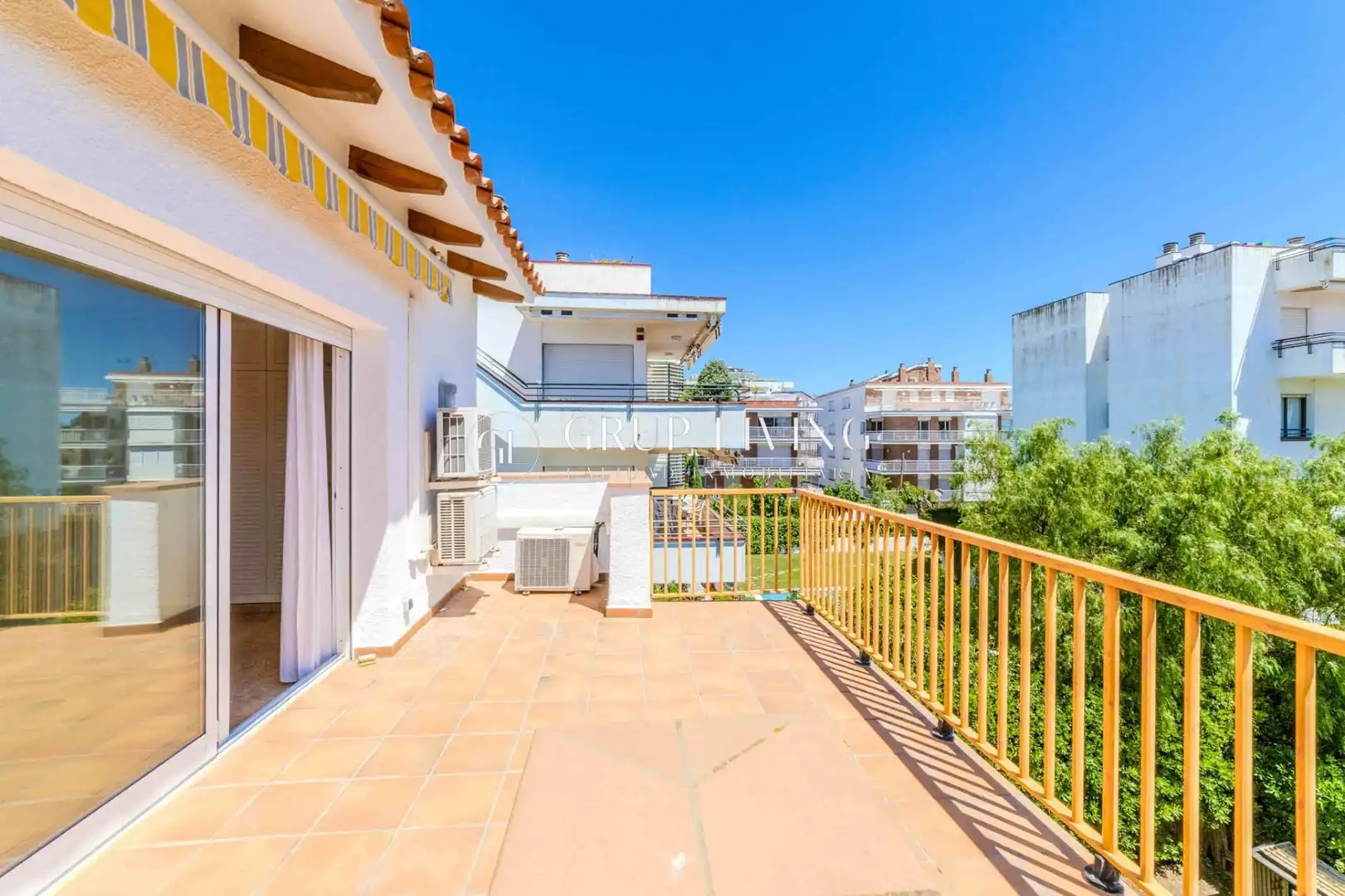 Casa amb terrassa en venda a Can Girona - Terramar - Vinyet, imagen 22