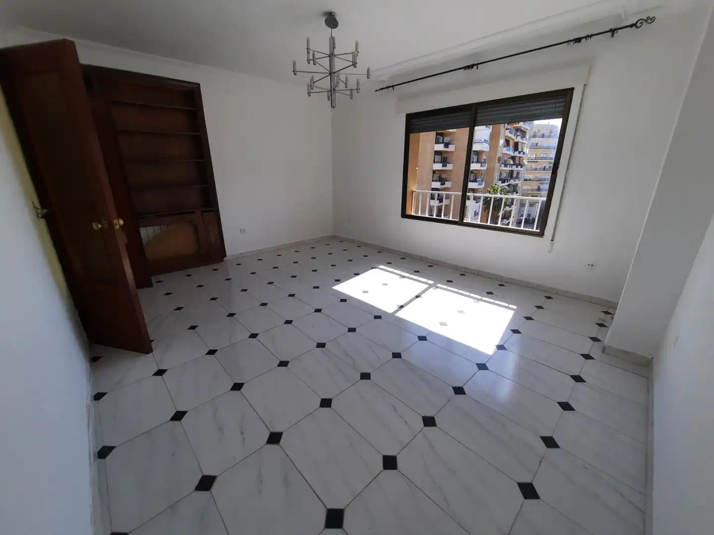 Habitación de Piso en venta en Badajoz con Calefacción