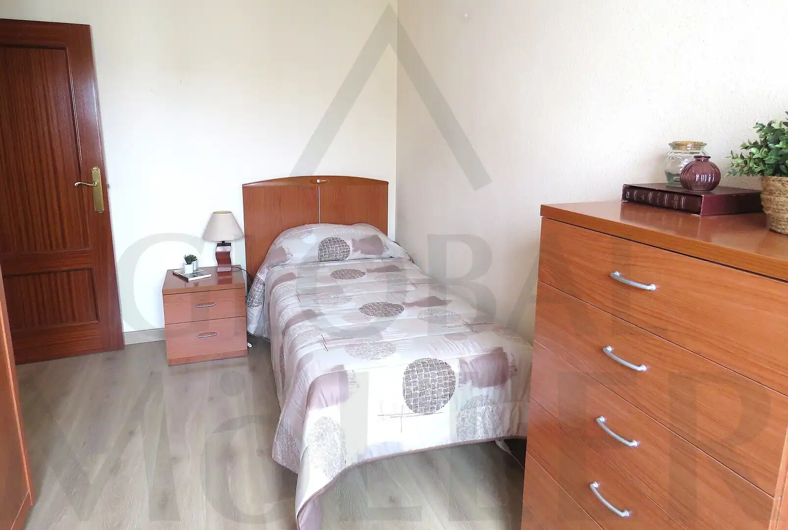 Habitación de Piso en venta en Cartagena con Aire acondicionado, Amueblado y Horno