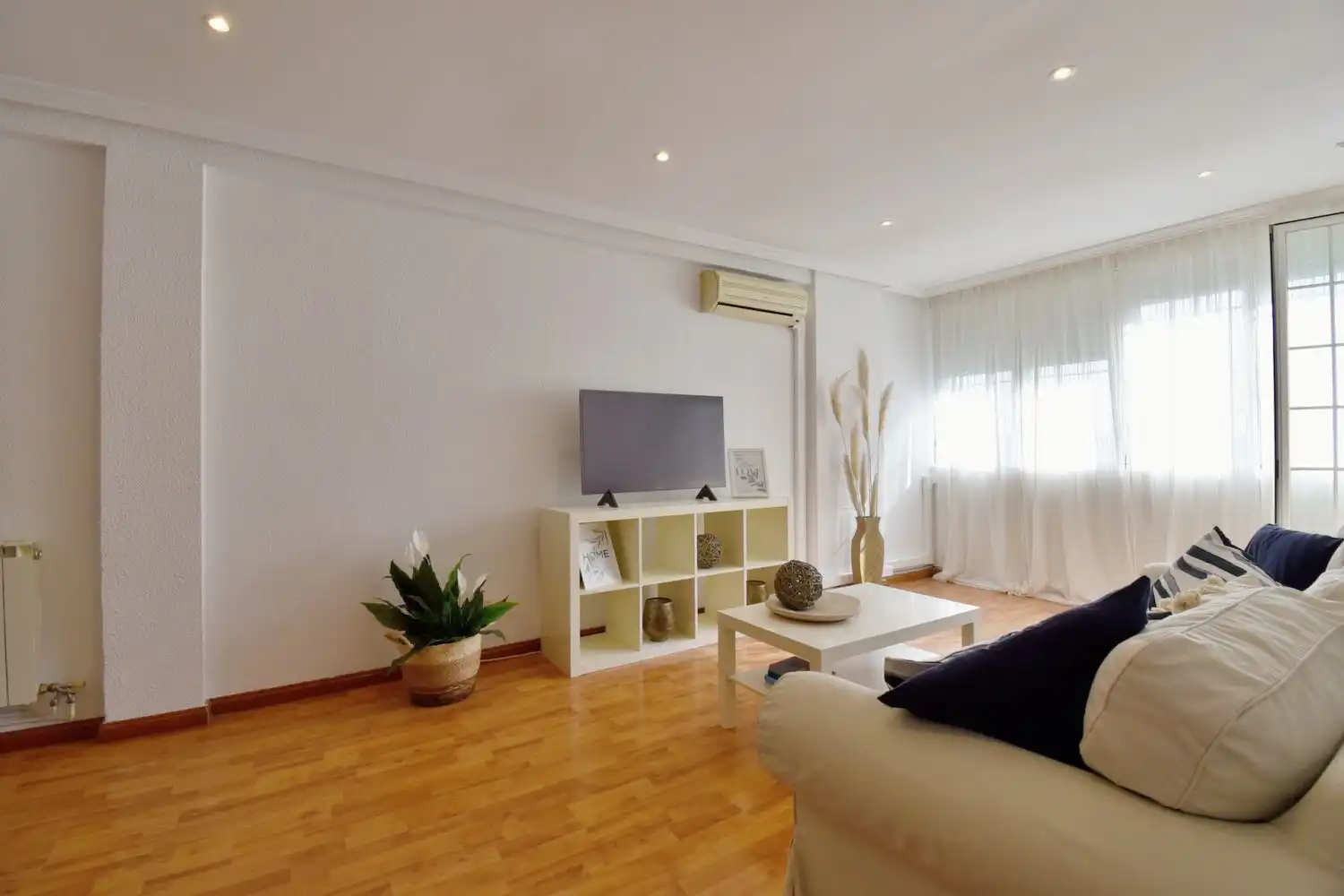 Sala d'estar de Pis en venda en Torrejón de Ardoz amb Aire condicionat, Calefacció i Terrassa
