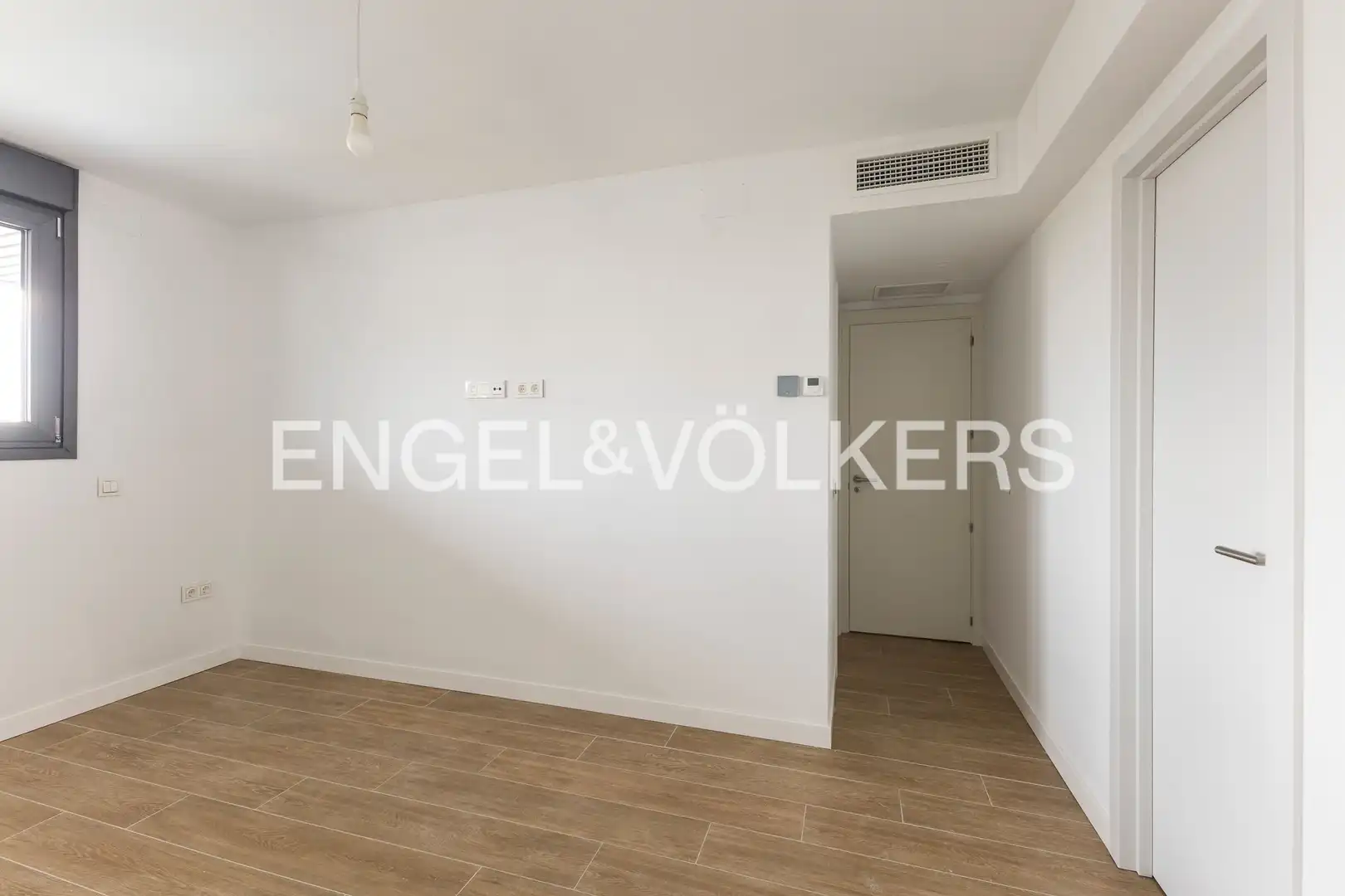 Flat for rent in Madrid  with Air Conditioner, Heating and Terrace