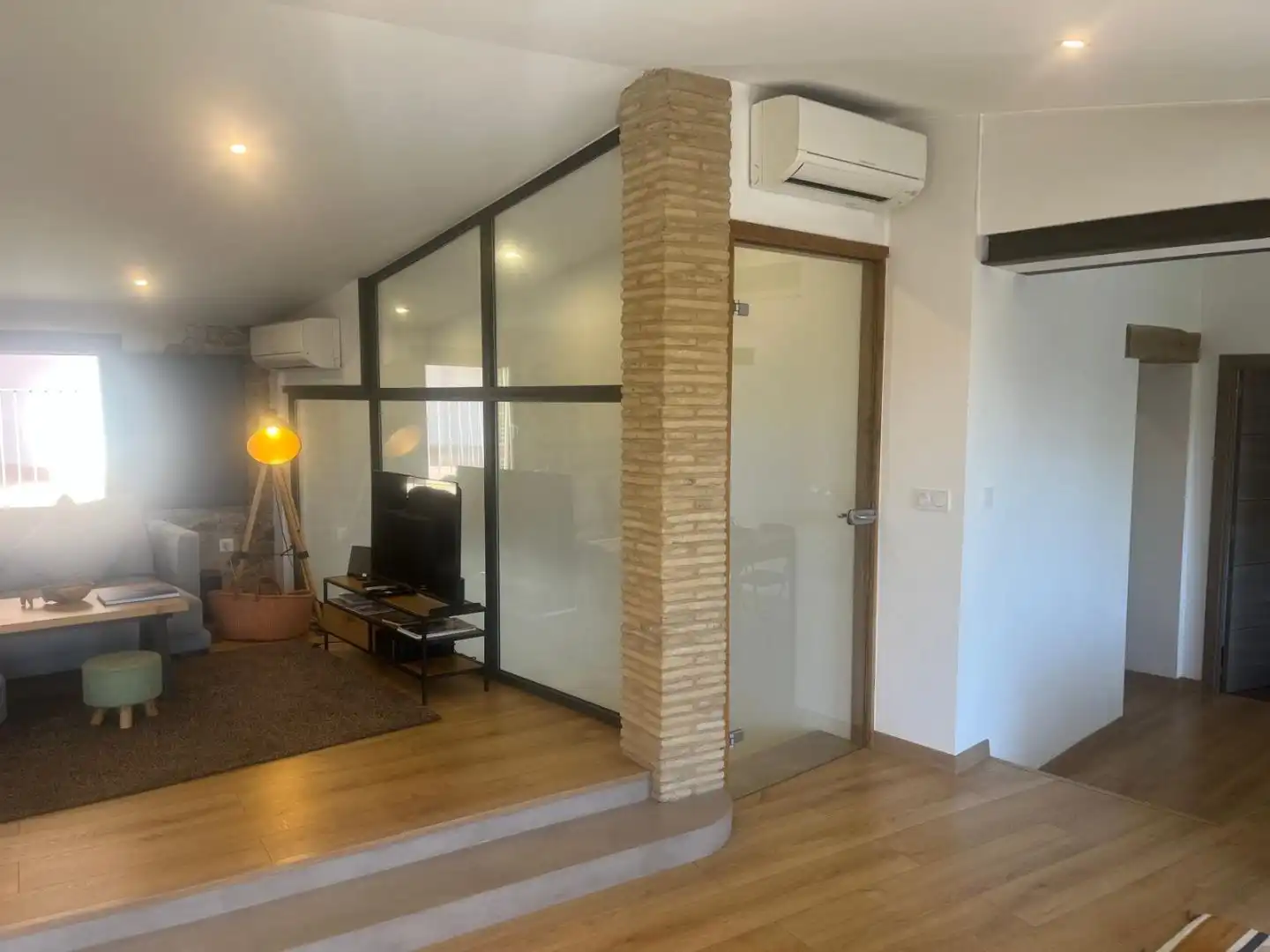 Casa rústica con jardín en venta en carrer del fort 7
