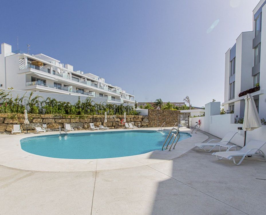 Piscina de Pis en venda en Estepona amb Terrassa, Moblat i Forn