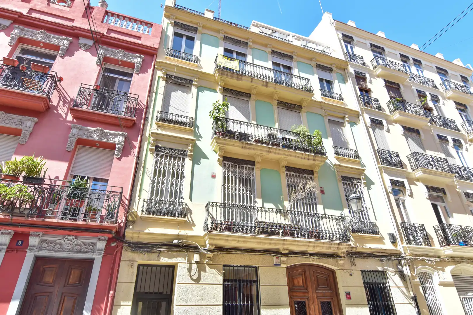 Vista exterior de Àtic en venda en Valencia amb Aire condicionat, Calefacció i Parquet