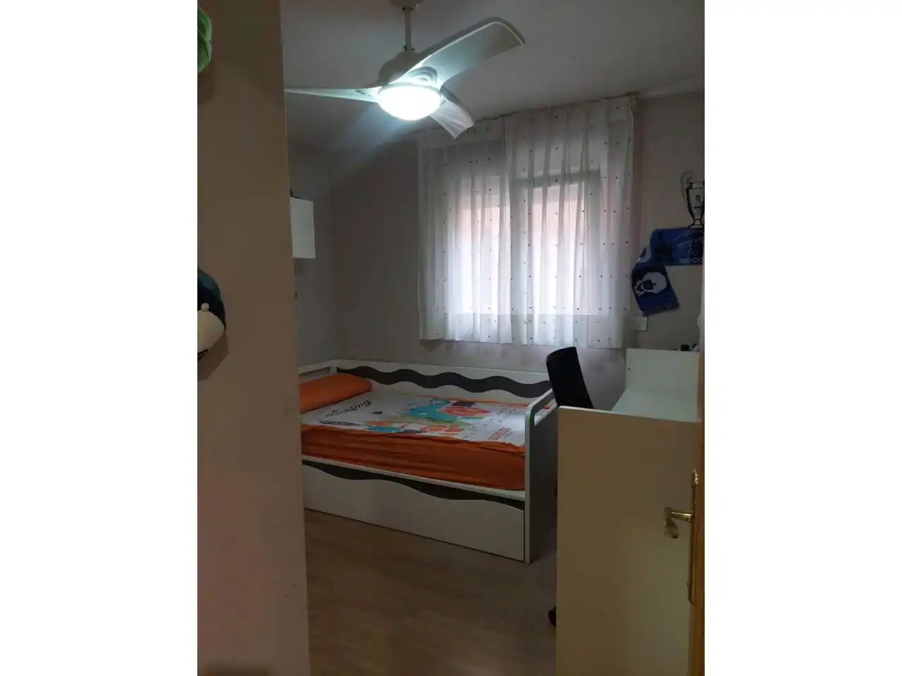 Dormitori de Apartament en venda en Cedillo del Condado amb Calefacció i Traster