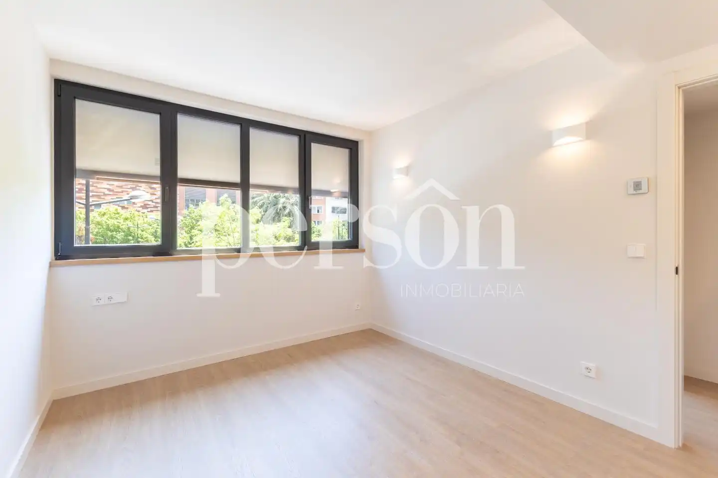 Habitación de Piso en venta en Valencia con Aire acondicionado, Jardín privado y Terraza