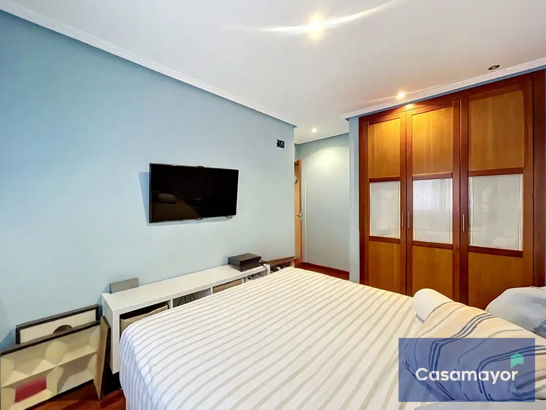 Habitación de Piso en venta en Alicante / Alacant con Aire acondicionado, Calefacción y Trastero