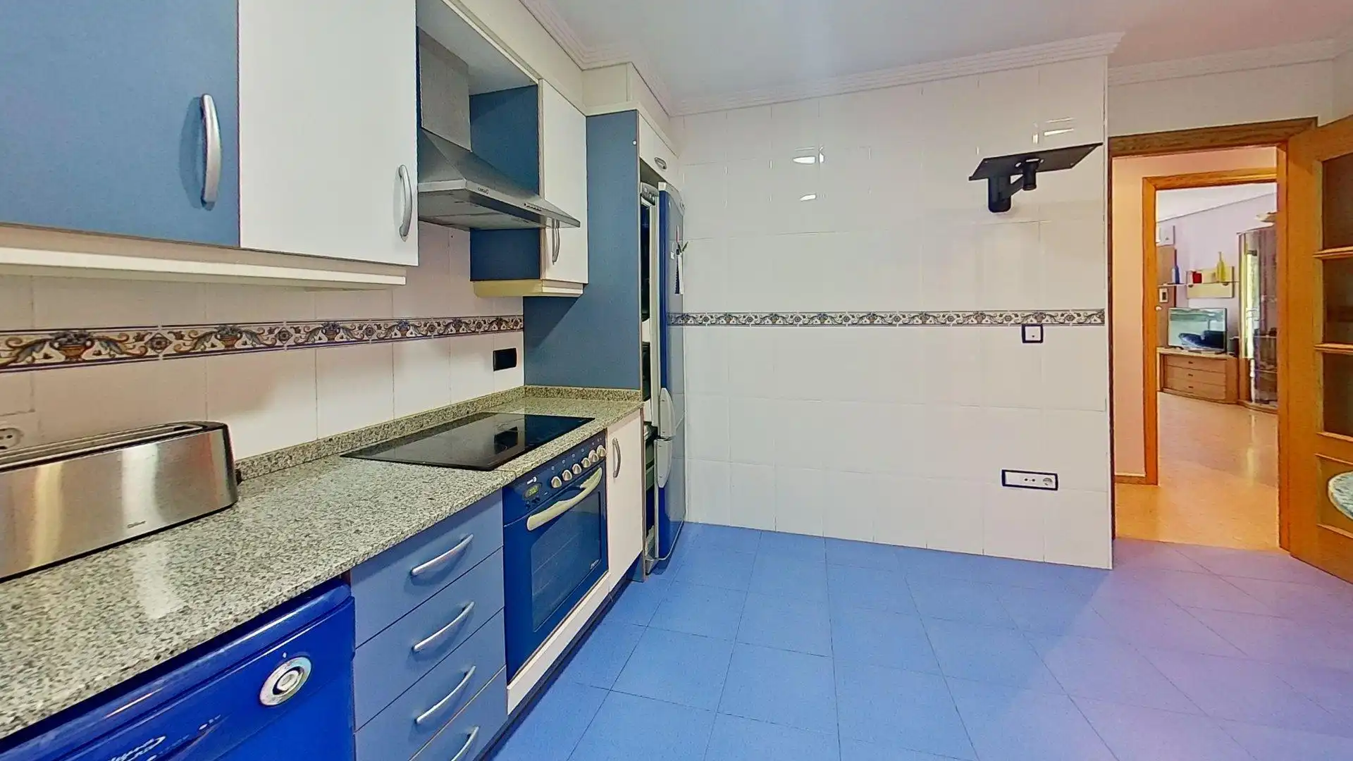 Kitchen of Flat for sale in Tavernes Blanques, Valencia