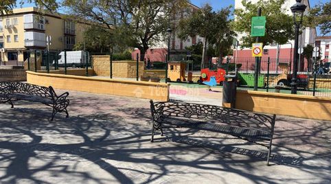 Foto 2 de Casa adosada en venta en Núcleo urbano, Chiclana de la Frontera
