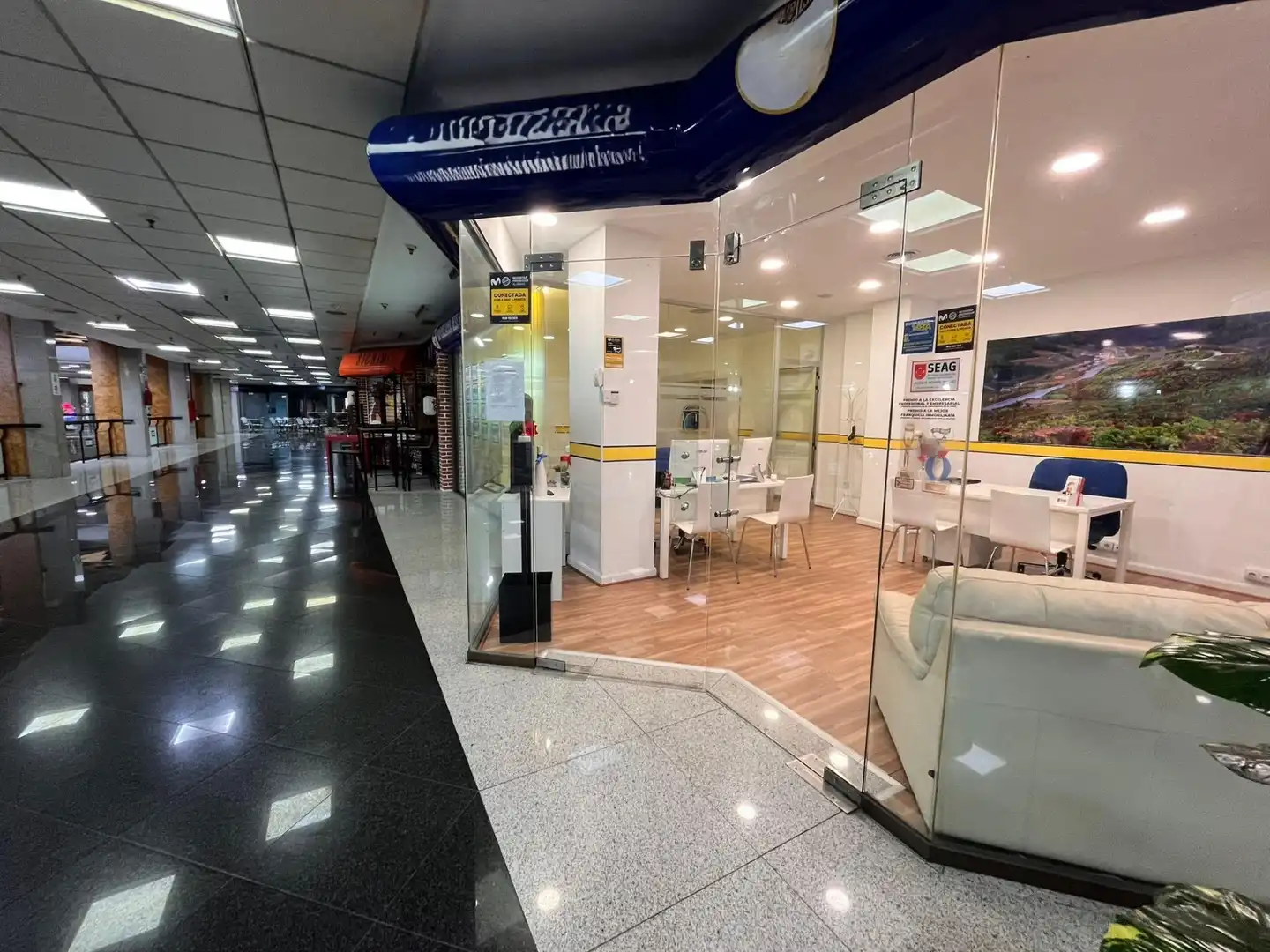 Oficina en venta en Alicante / Alacant con Aire acondicionado
