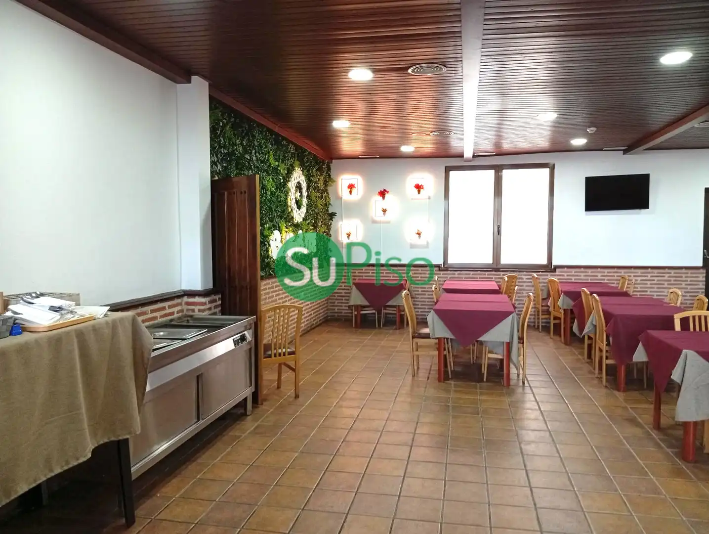 Local en venda a Avenida de los Metales, 40, Estación - Cruz Roja