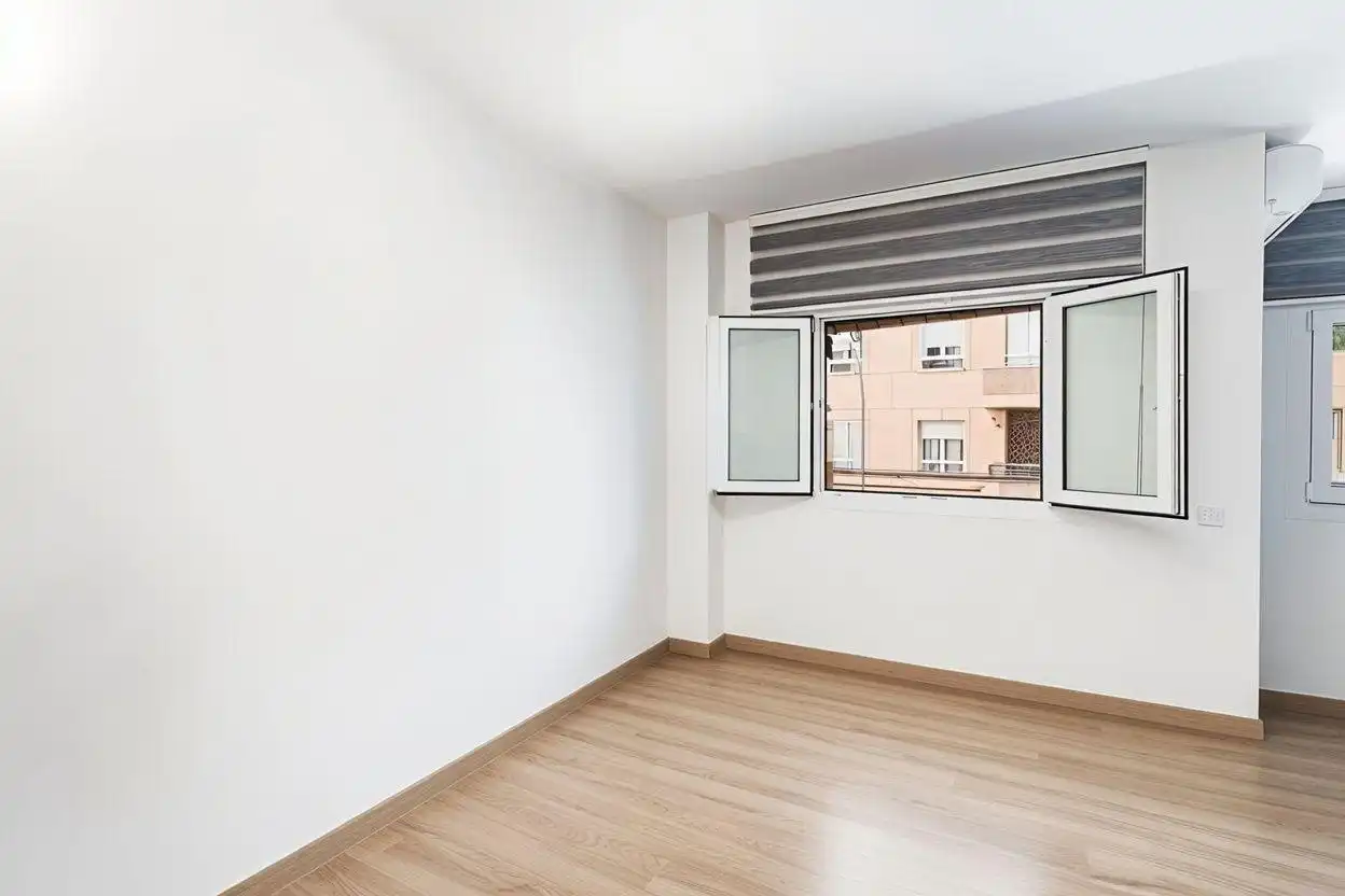 Bedroom of Flat for sale in  Palma de Mallorca  with Air Conditioner, Parquet flooring and Oven