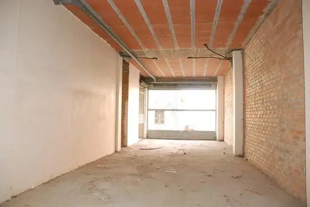 Business premises for sale in Joan Maragall 2, imagen 3