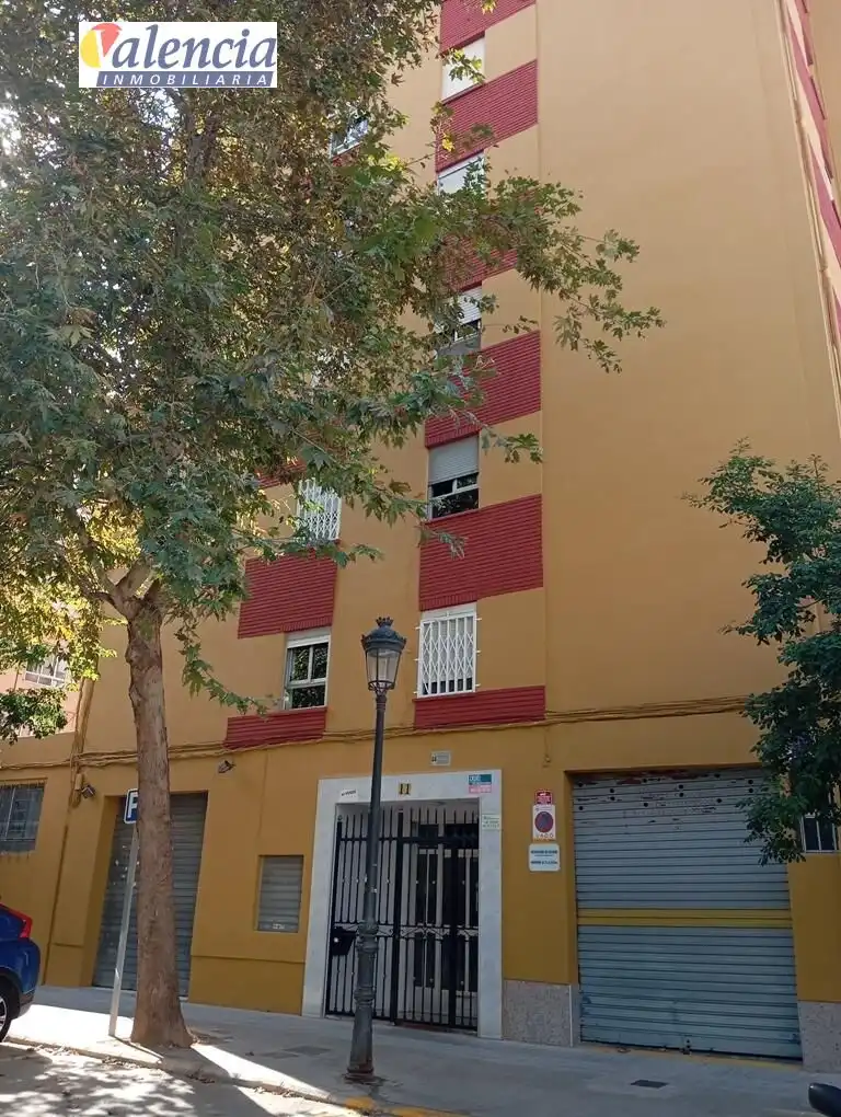 Pis amb ascensor en venda a Benicalap, imagen 4