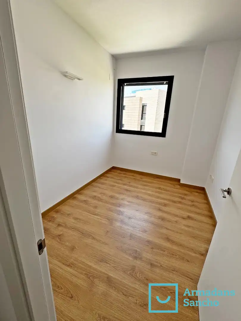 Attic for rent in Salou  with Air Conditioner, Heating and Storage room