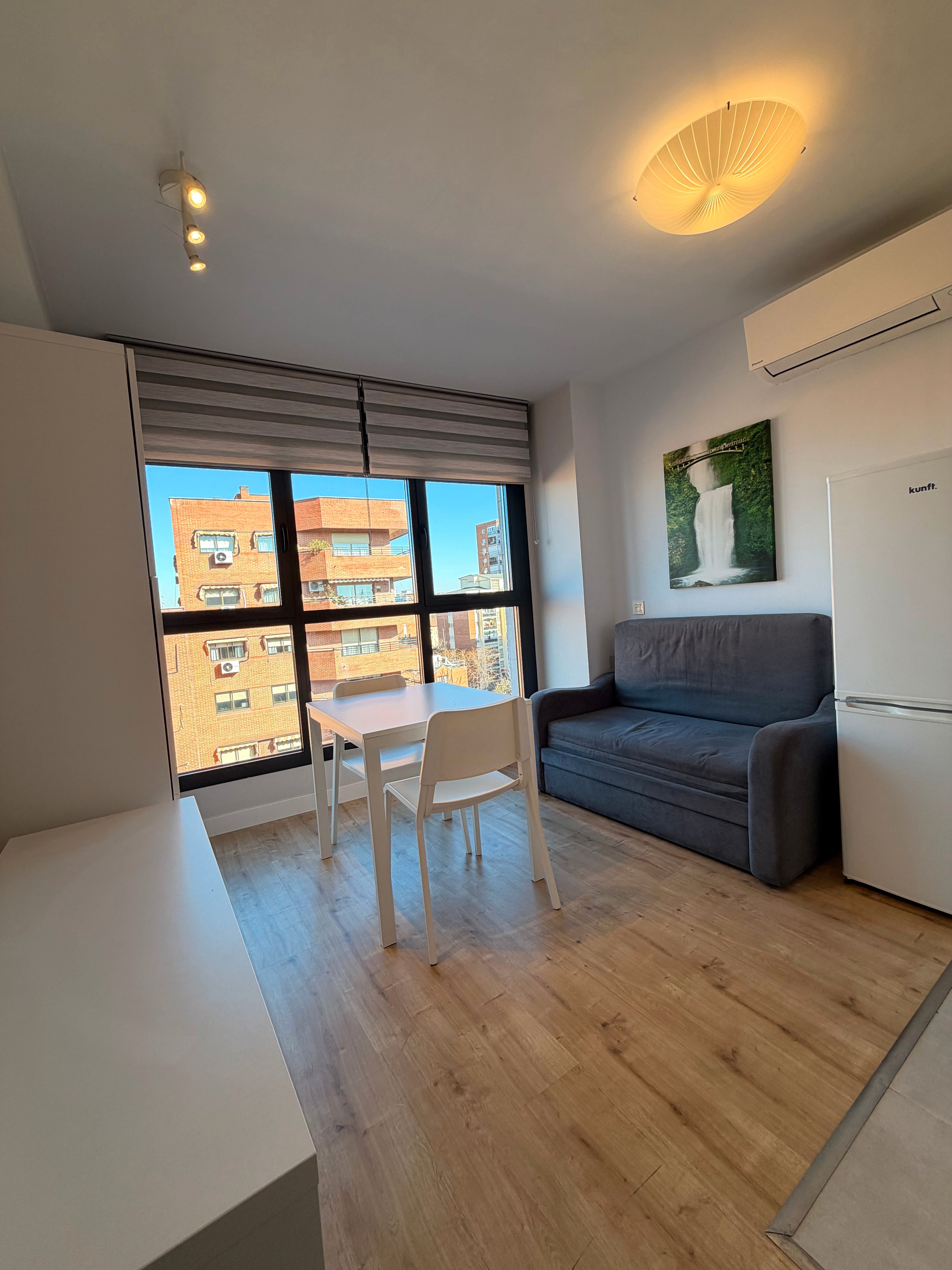 Living room of Flat to rent in  Madrid Capital  with Heating