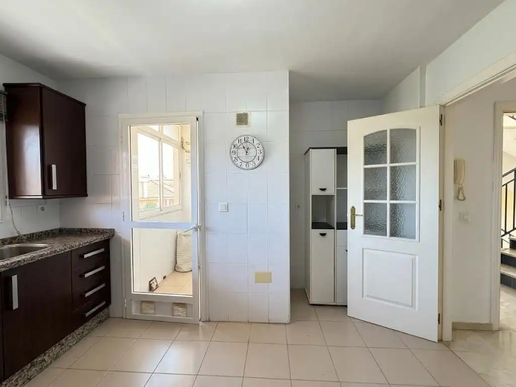 Kitchen of Flat for sale in Málaga  with Heating, Private garden and Terrace