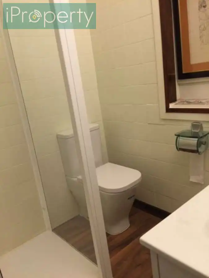 Baño de Finca rústica en venta en El Vendrell con Aire acondicionado, Calefacción y Jardín privado