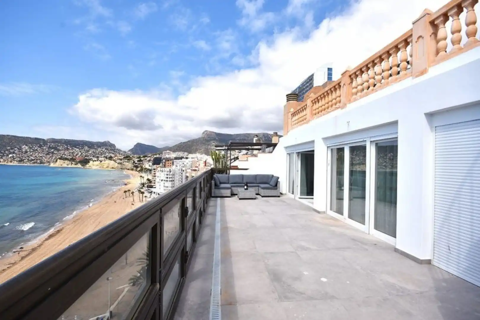 Terrasse von Dachboden zum Verkauf in Calpe / Calp mit Klimaanlage, Heizung und Terrasse