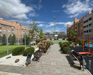 Exterior view of Flat for sale in Valdemoro  with Heating, Terrace and Community pool