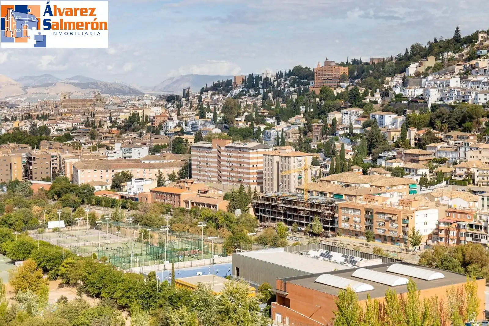 Exterior view of Houses for sale in Granada  with Air Conditioner, Private garden and Terrace