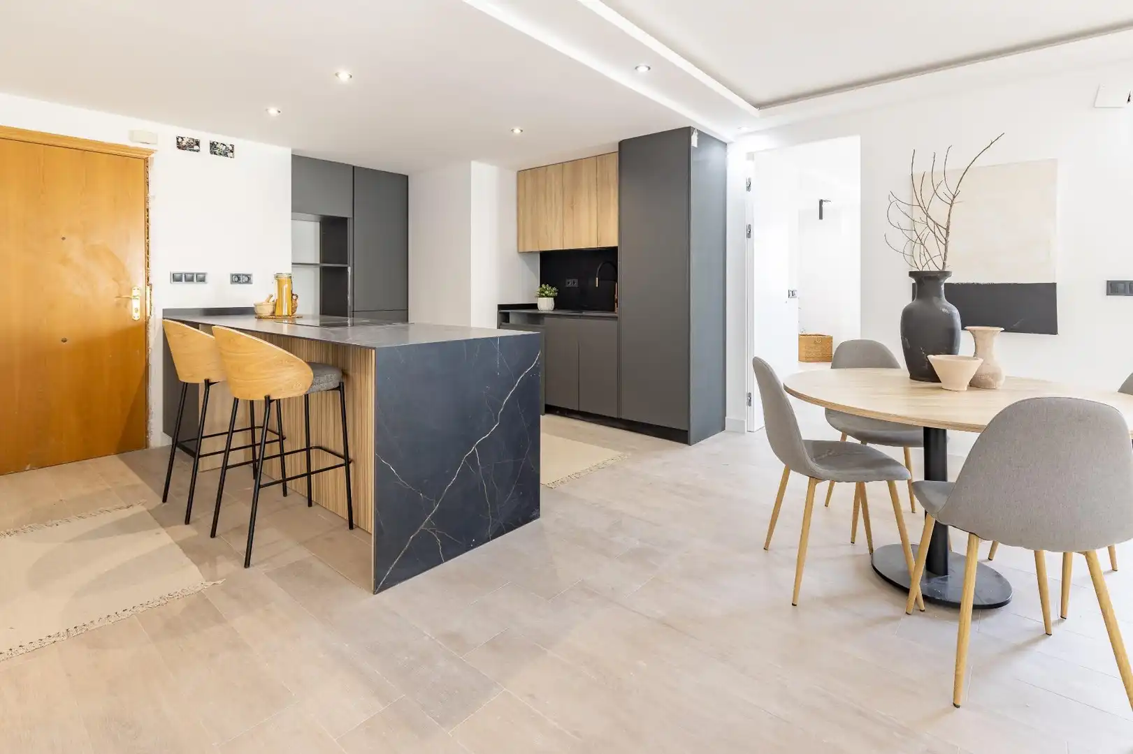 Cocina de Piso en venta en Sedaví con Parquet, Terraza y Trastero