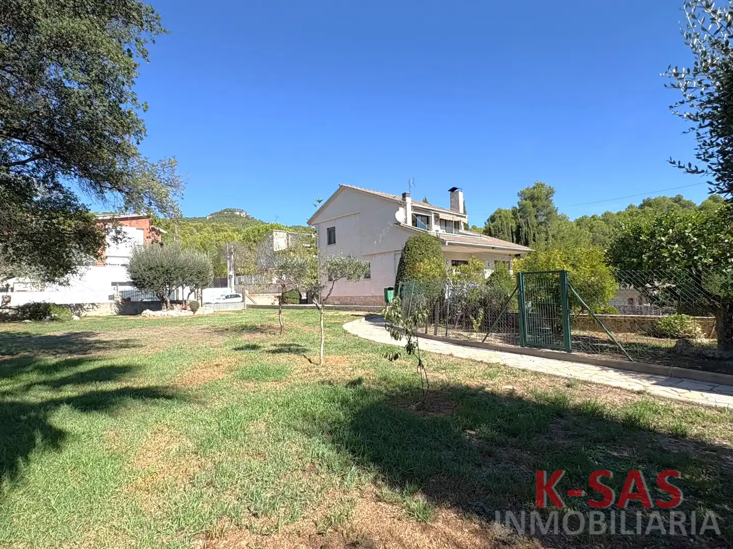 Casa amb piscina en venda a Carrer de les Tres Torres 6, imagen 44