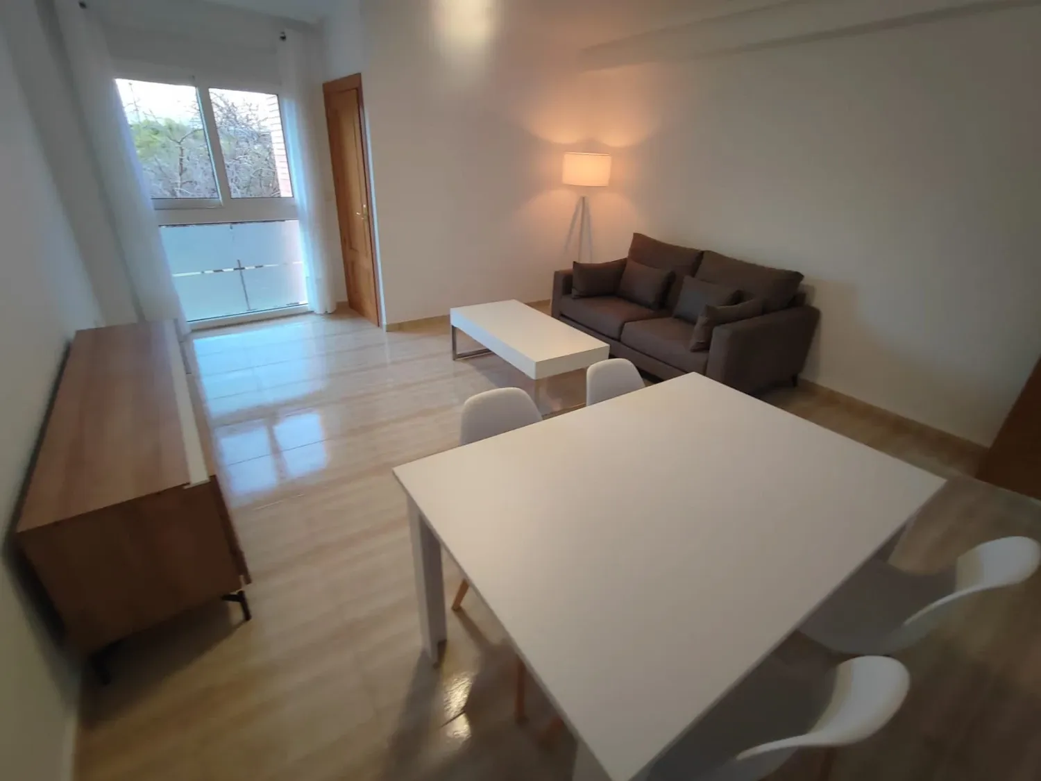 Sala d'estar de Apartament de lloguer en  Murcia Capital amb Aire condicionat, Calefacció i Traster