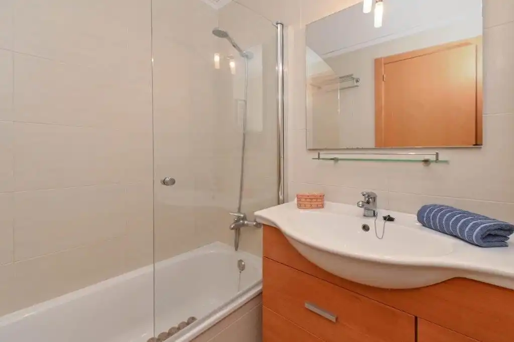 Bathroom of Apartments for sale in Dénia  with Air Conditioner, Terrace and Storage room