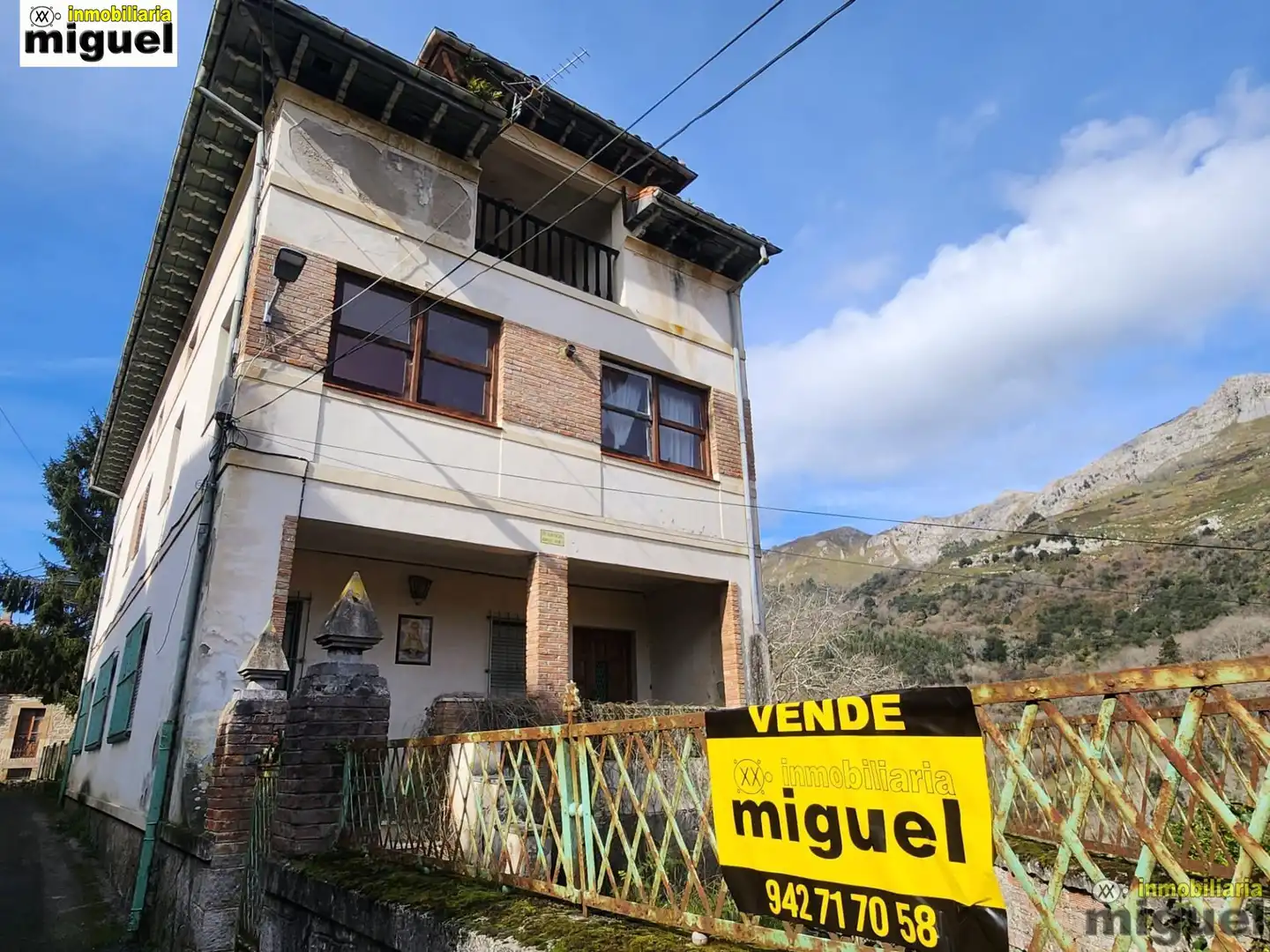 Exterior view of Country homes for sale in Peñamellera Baja  with Private garden and Terrace