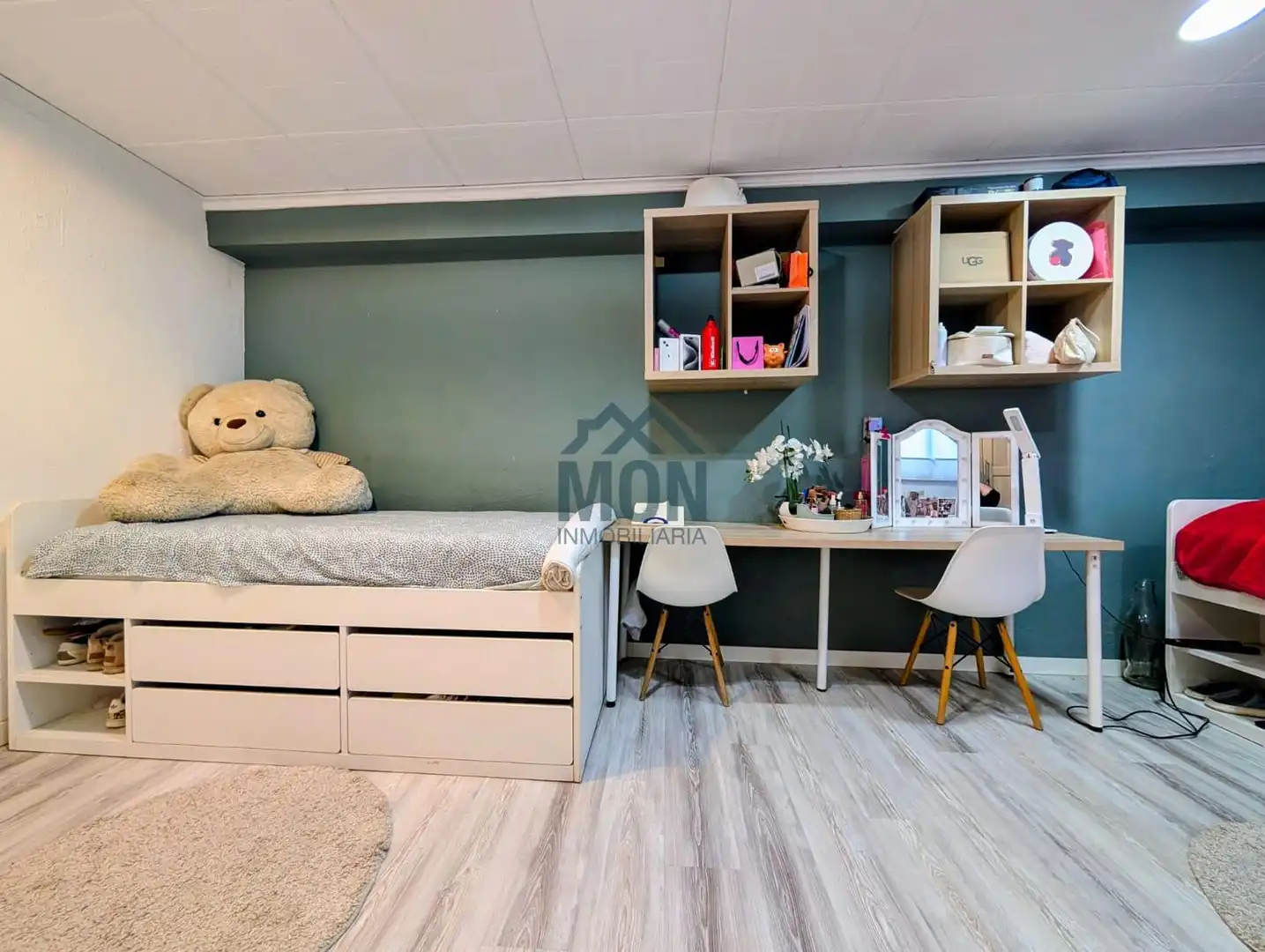 Habitación de Ático en venta en Catarroja con Calefacción, Parquet y Terraza