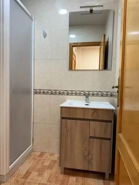 Bathroom of Study for rent in Murcia
