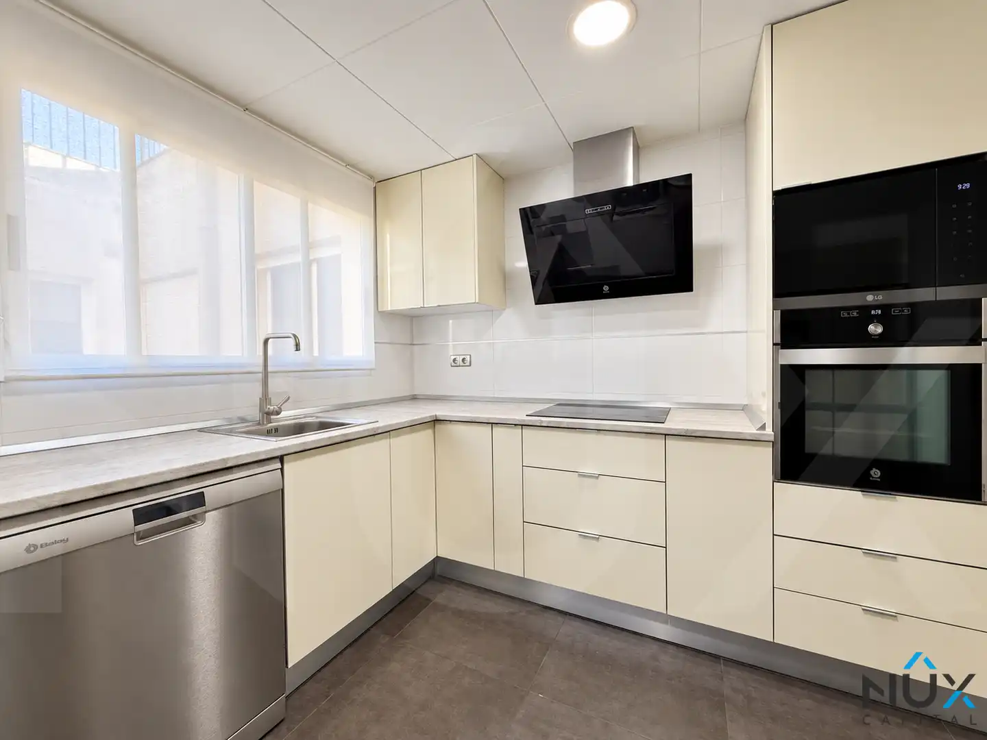 Cocina de Piso en venta en Casas Verdes - Ermita