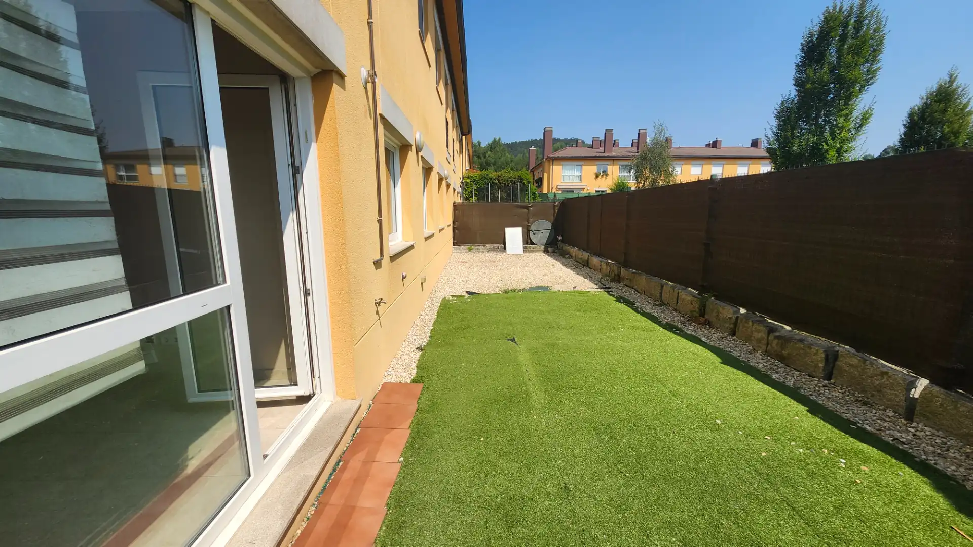 Jardín de Piso en venta en Miño con Calefacción, Jardín privado y Trastero