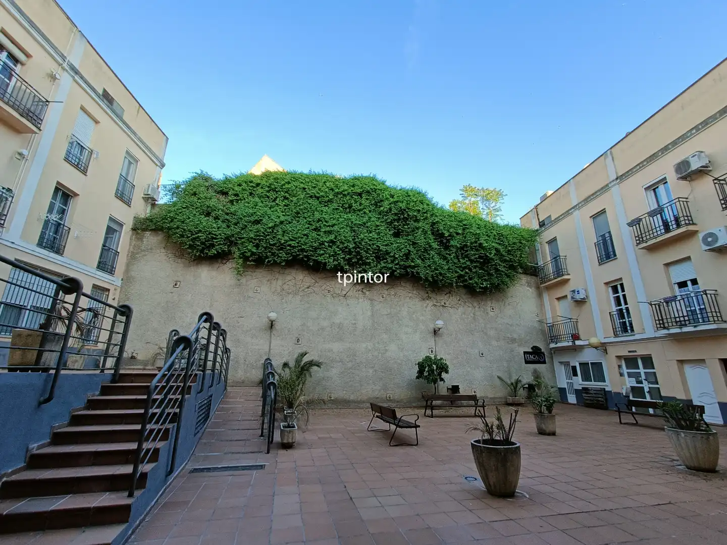 Terrace of Flat for rent in Cáceres  with Air Conditioner, Heating and Private garden