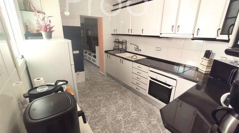 Foto 2 de Piso en venta en Canovelles, Barcelona