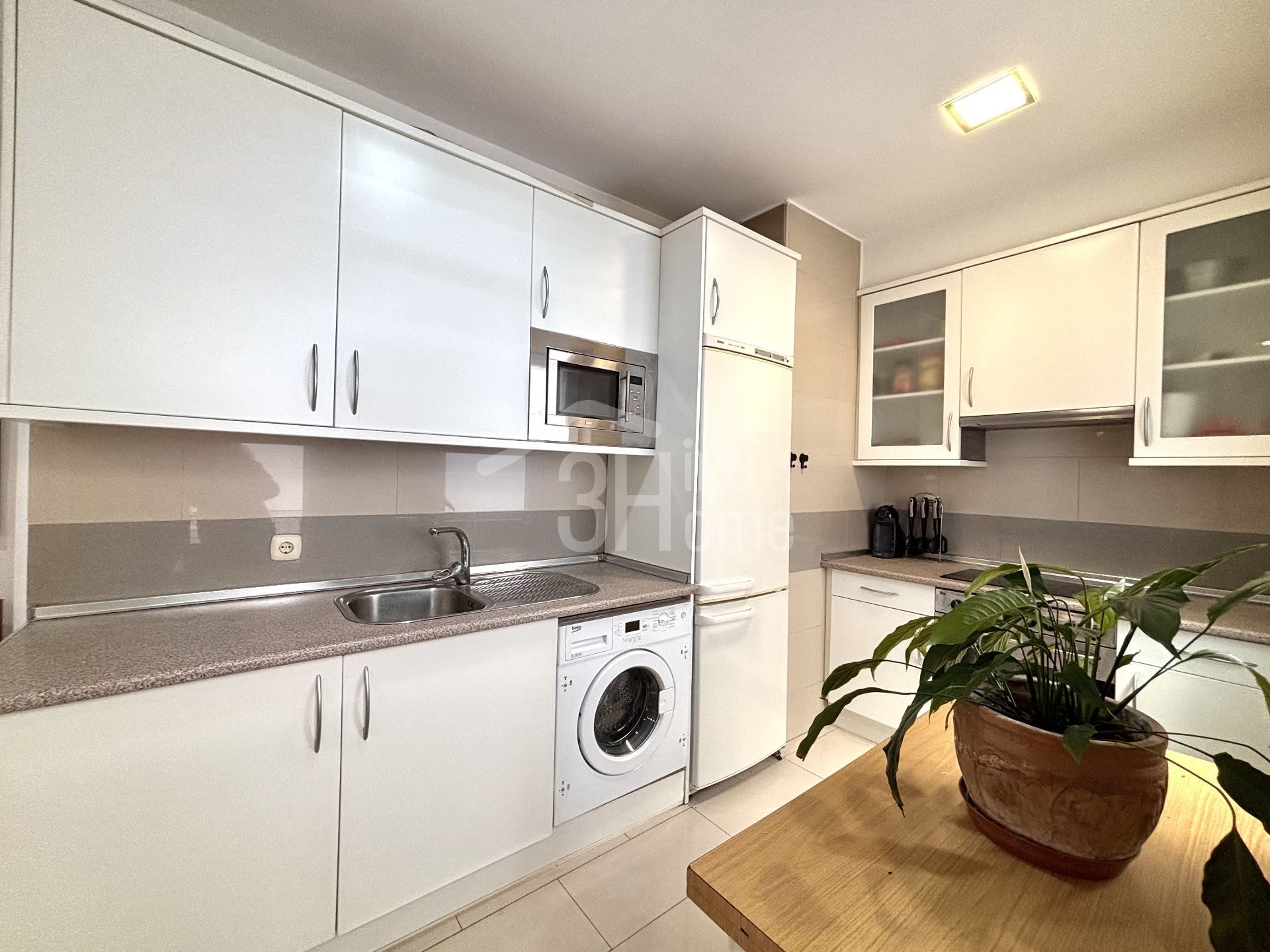 Kitchen of Flat for sale in Irun   with Heating, Terrace and Storage room