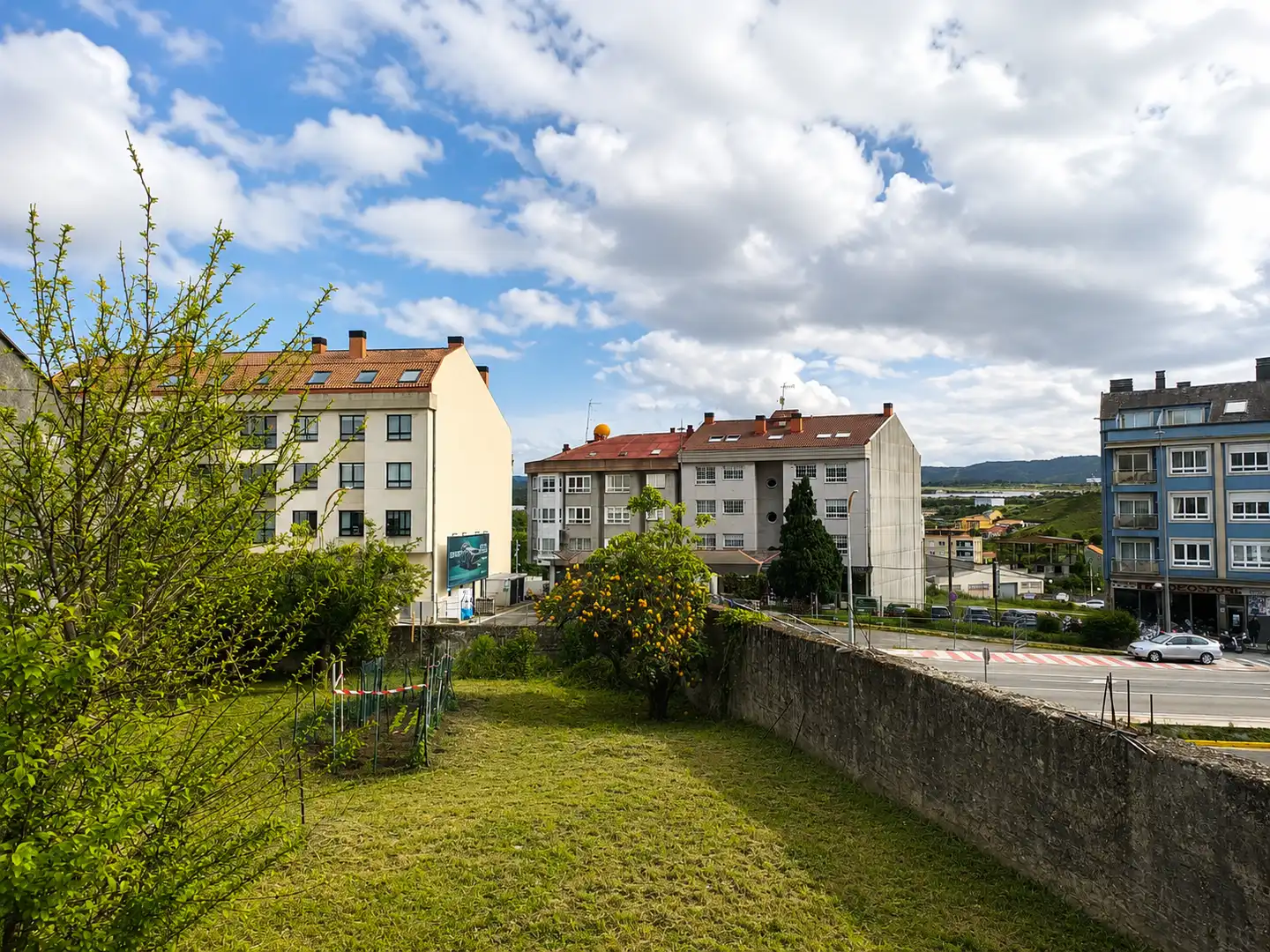 Vista exterior de Casa o xalet en venda en Arteixo amb Jardí privat