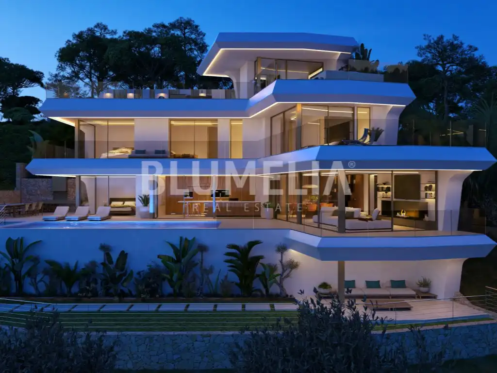 House with pool for sale in Avenida Principal De La Sierra