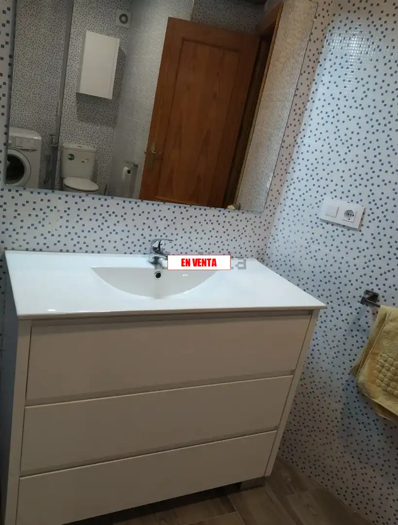 Bany de Apartament en venda en Ciudad Real amb Aire condicionat, Calefacció i Terrassa