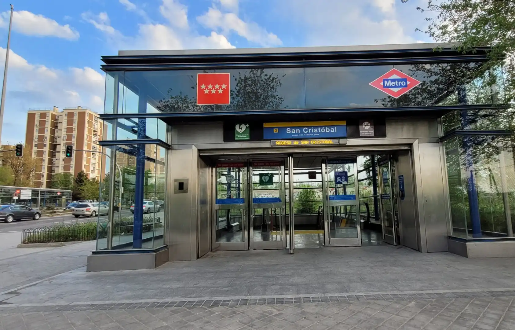 Exterior view of Flat for sale in Madrid  with Terrace and Furnished