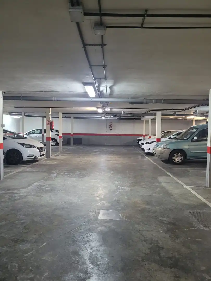 Parking de Apartamento en venta en Galapagar con Calefacción y Trastero