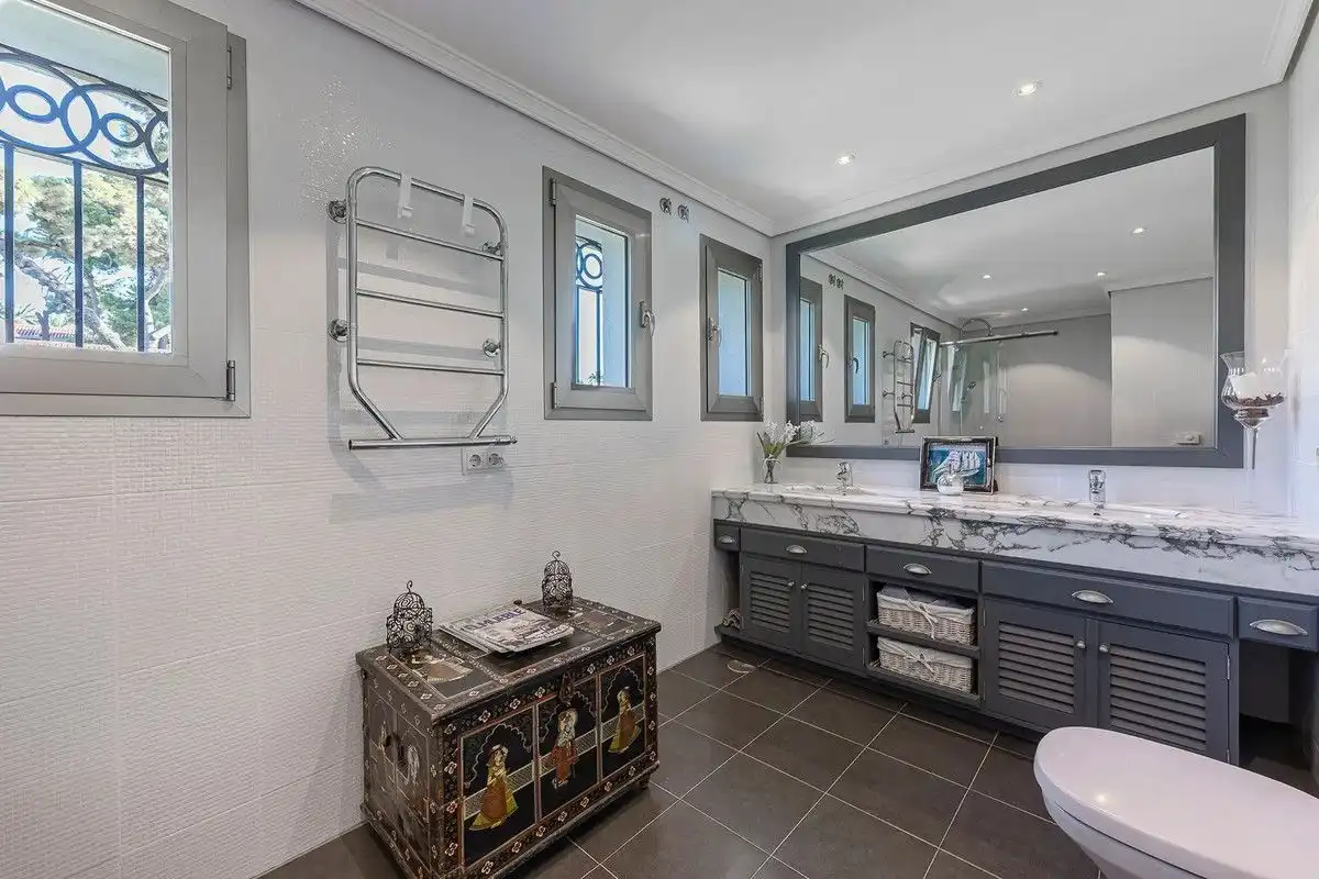 Chalet con piscina en venta en Calahonda, imagen 35