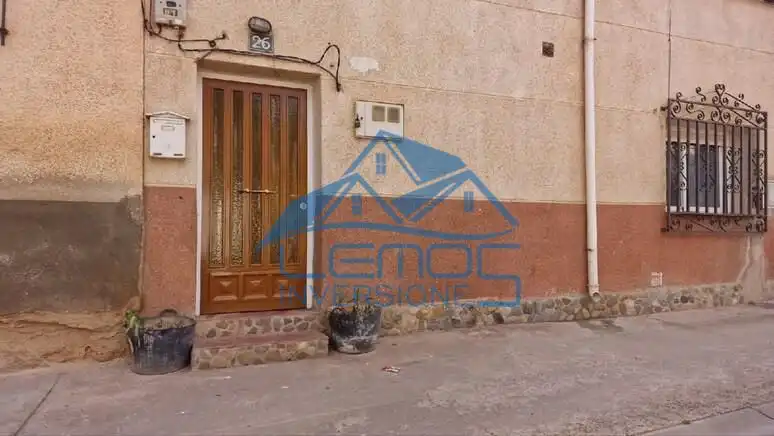 Vista exterior de Casa o chalet en venta en Albelda de Iregua