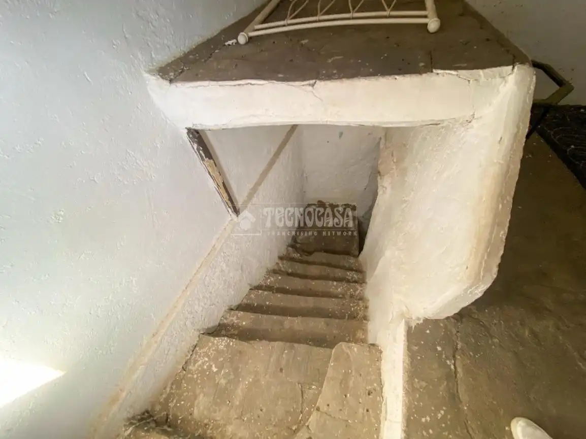 Country homes for sale in Nacimiento
