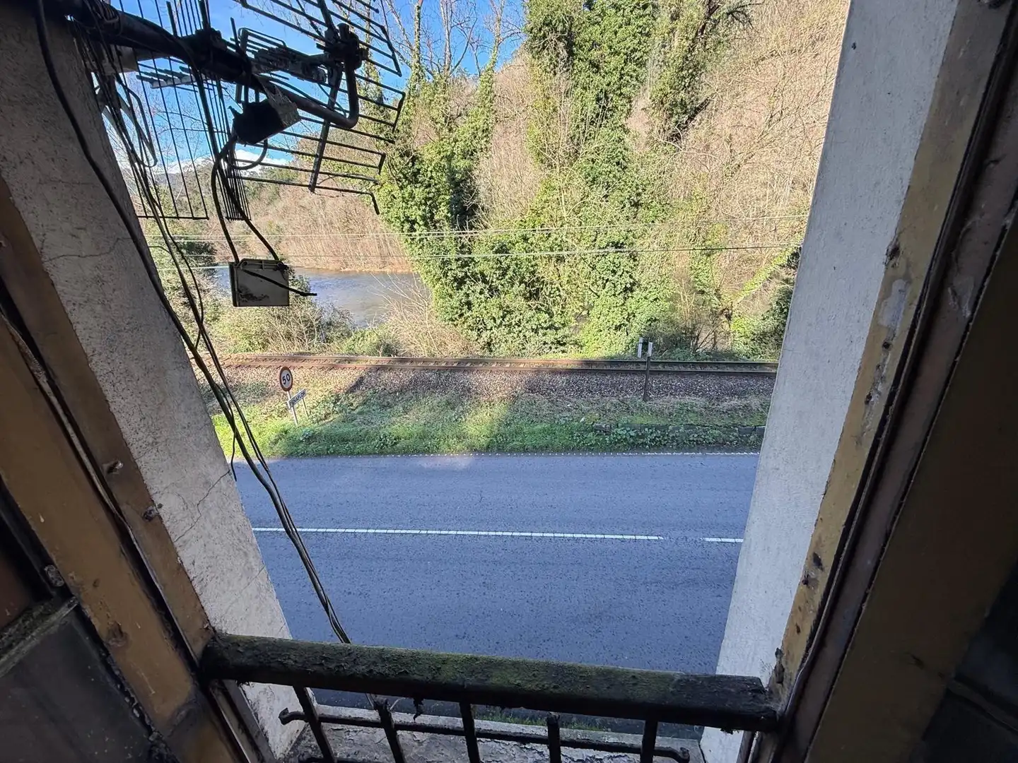 Terrasse von Einfamilien-Reihenhaus zum Verkauf in Grado mit Abstellraum