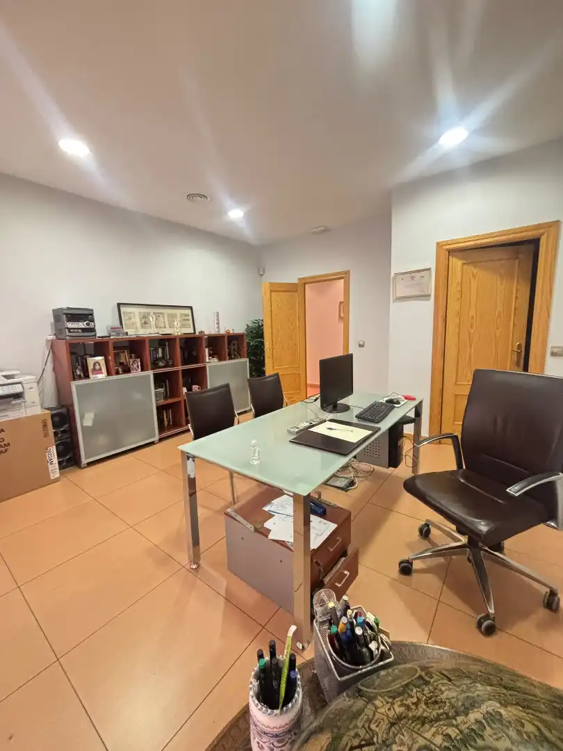 Office space with lift for sale in Centro - Plaza Mayor, imagen 11