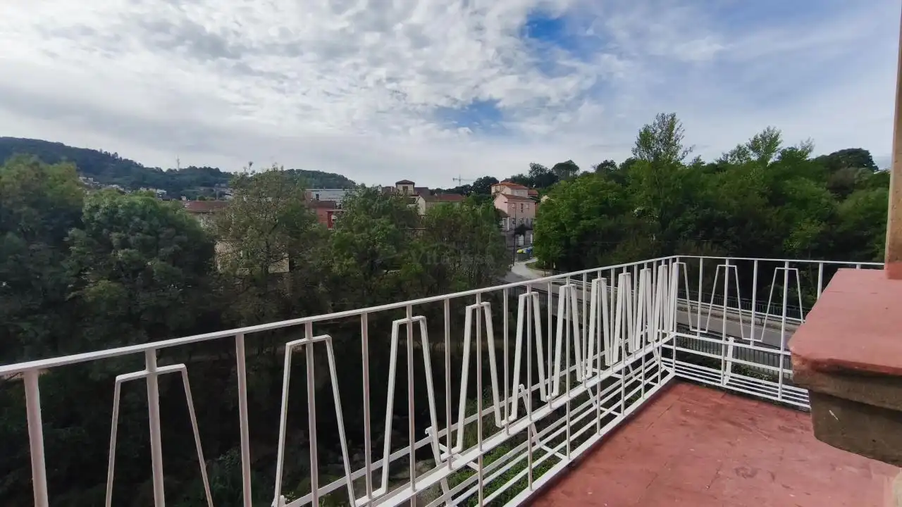 Terraza de Piso de alquiler en Ourense Capital  con Calefacción, Amueblado y Balcón